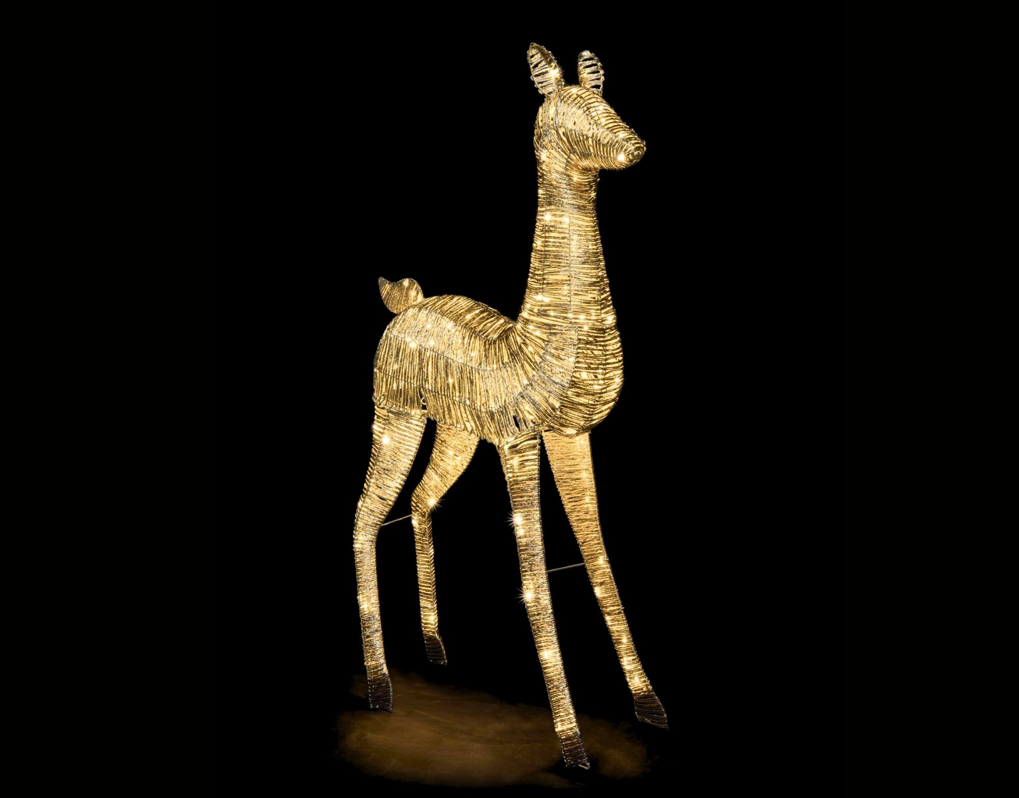 Goldenes LED Rentier 107